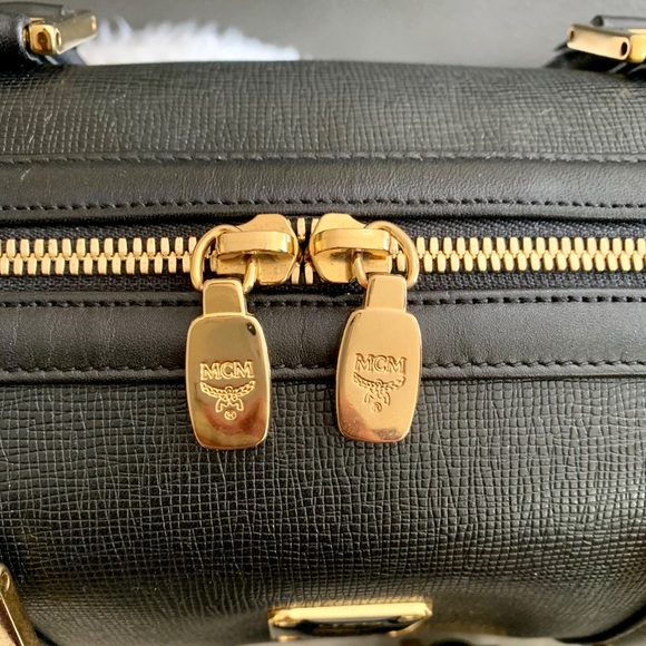 ‼️sold‼️MCM Studded Black leather Papillon - Picture 10 of 15